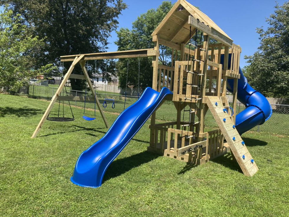 Contact Clifty Creek Playsets